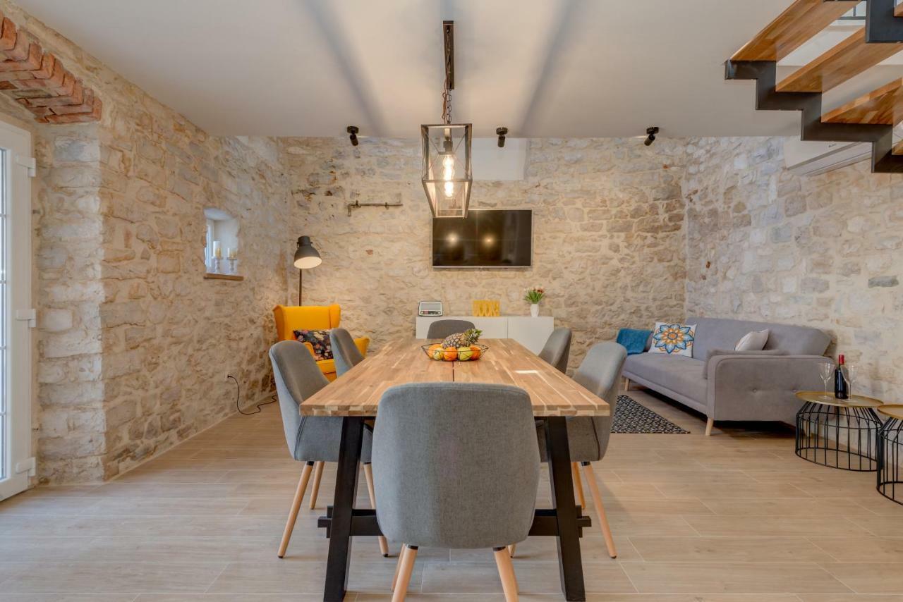Holiday Home Rocca Supetar Buitenkant foto