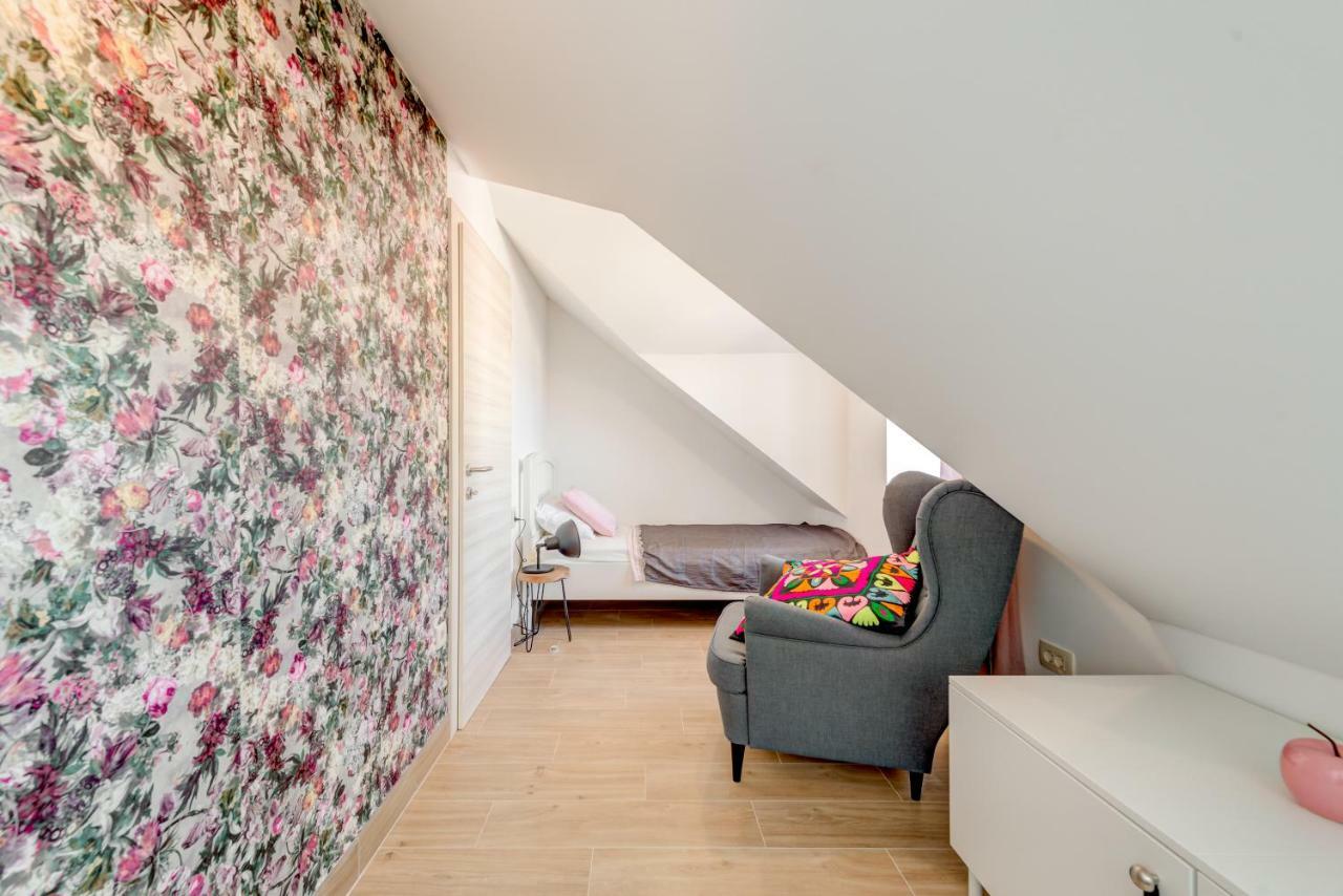 Holiday Home Rocca Supetar Buitenkant foto