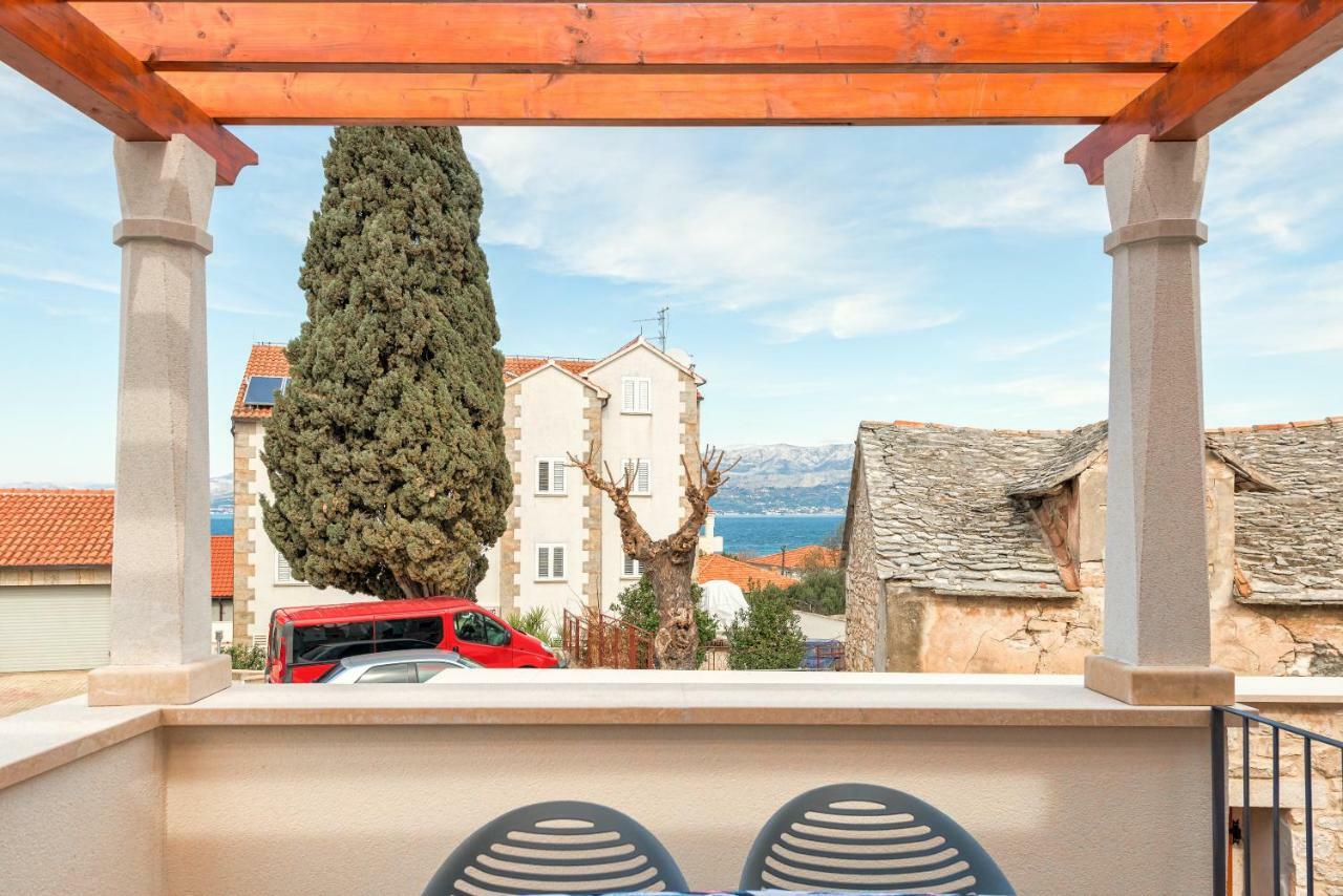 Holiday Home Rocca Supetar Buitenkant foto