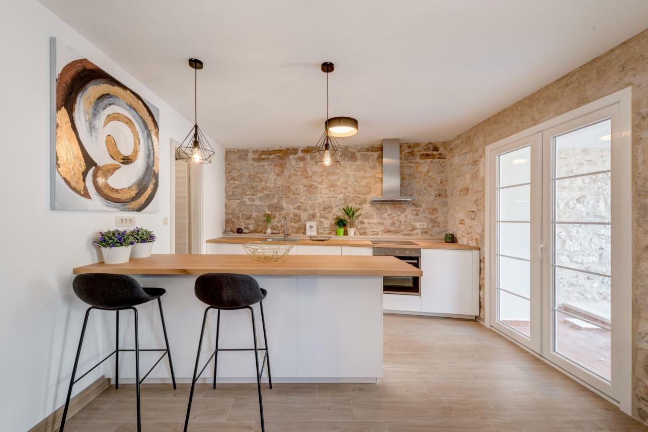 Holiday Home Rocca Supetar Buitenkant foto
