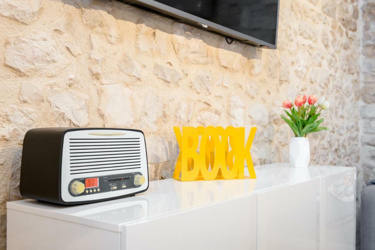 Holiday Home Rocca Supetar Buitenkant foto