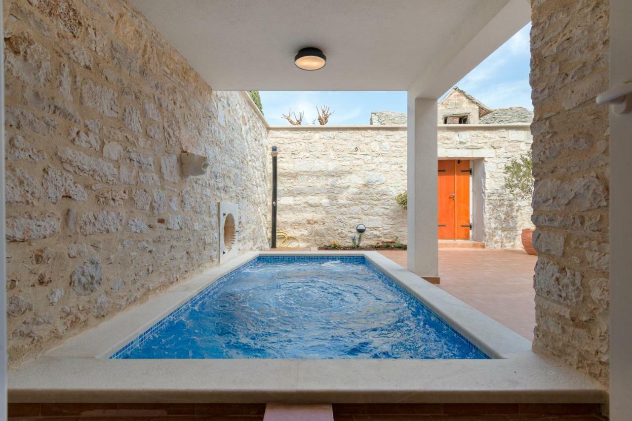 Holiday Home Rocca Supetar Buitenkant foto